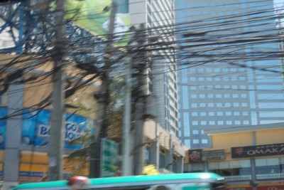 Blurred wires - Manila 2012