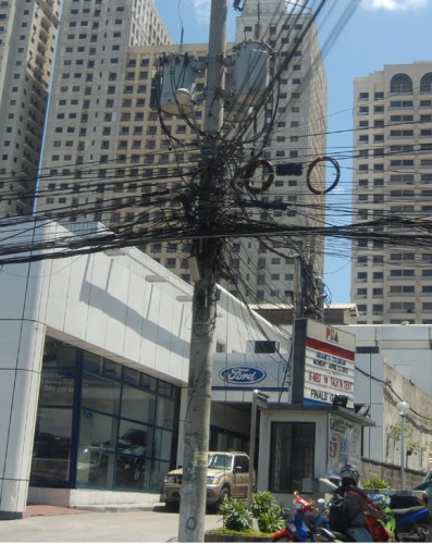 Electrical pole - Manila 2012